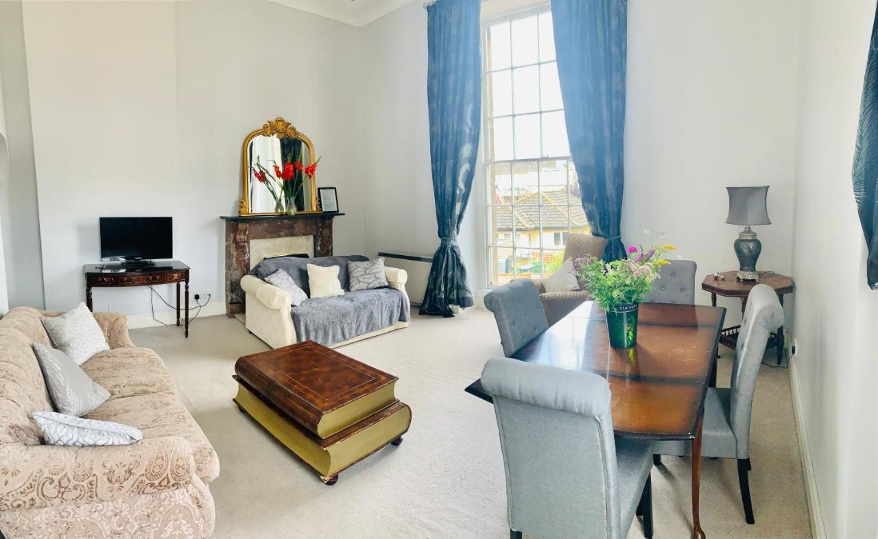 Alexander House Apartment Corsham Luaran gambar