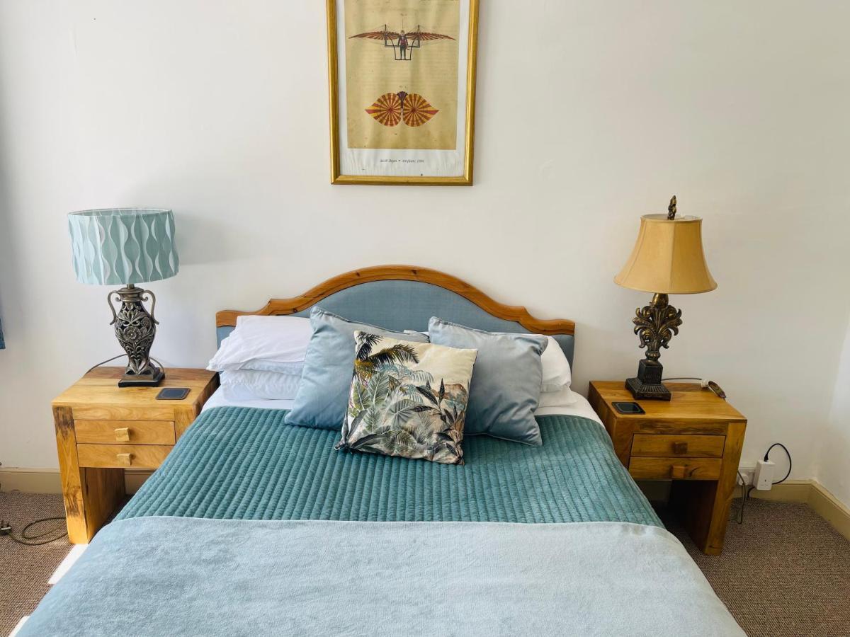 Alexander House Apartment Corsham Luaran gambar