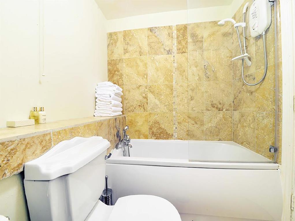 Alexander House Apartment Corsham Bilik gambar